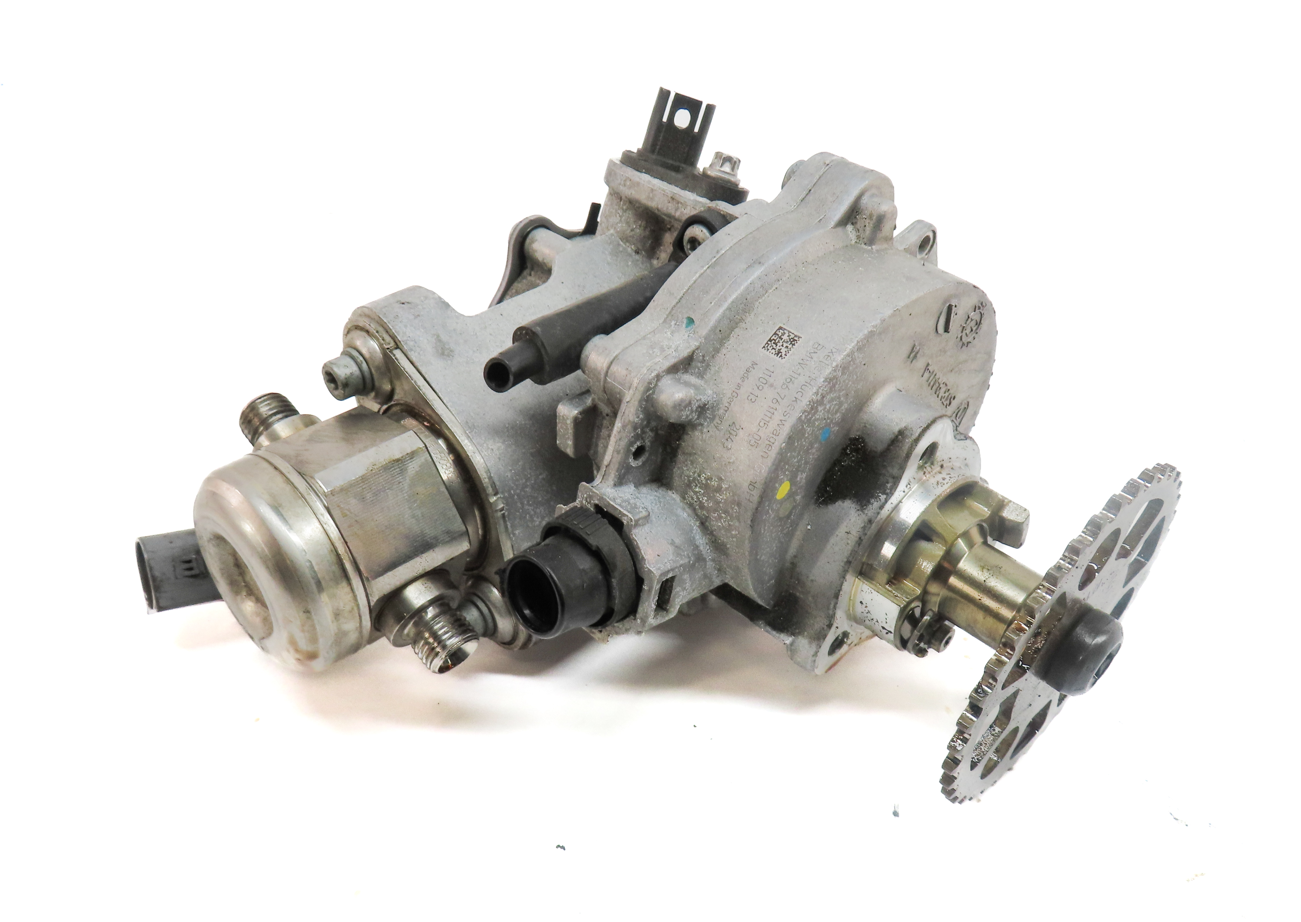 2014 BMW X3 (F25) 3.0L (N55) ENGINE BRAKE VACUUM PUMP w/ HIGH PRESSURE FUEL PUMP — exact item pictured